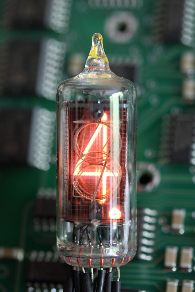 Elegant Nixie Tube Clock