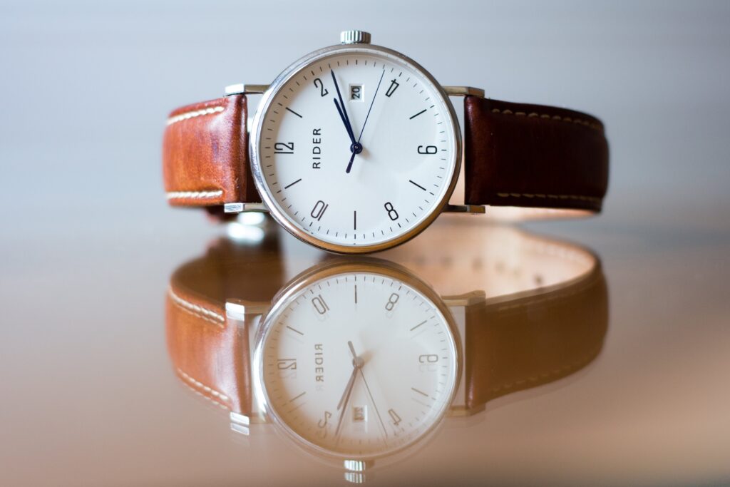 The Modern Versus Vintage Unique Time Keeping Pieces Debate