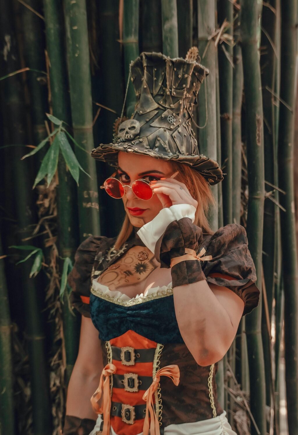 10 Affordable Steampunk Fashion Finds - steamwroughttimepieces.com